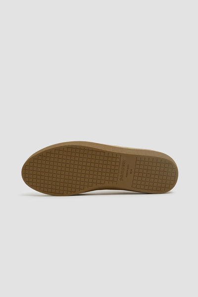 HIGBY SUEDE HYDRO SAND YUCCA