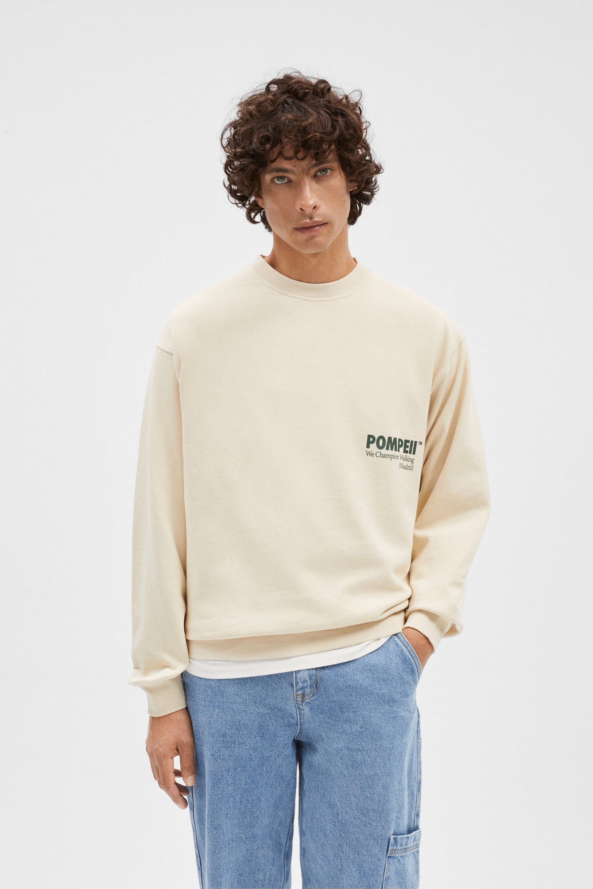 CREAM LOGO CREW NECK SWEAT