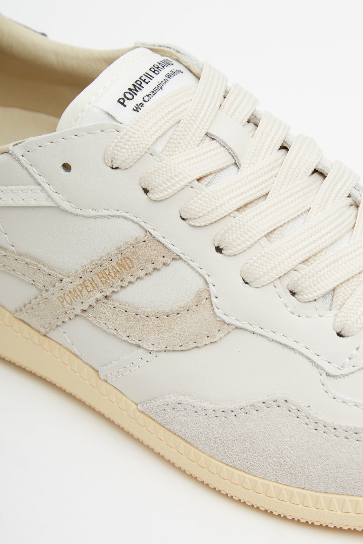 ELAN SALA LEATHER WHITE CREAM