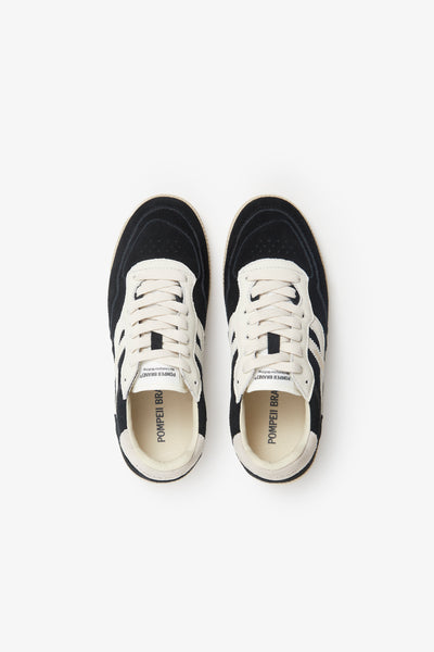 ELAN SALA SUEDE BLACK CREAM