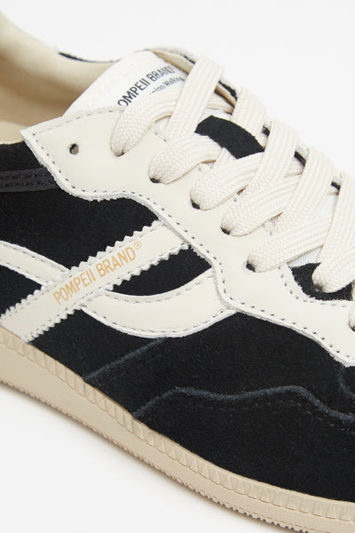 ELAN SALA SUEDE BLACK CREAM