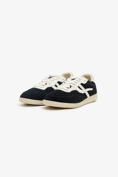 ELAN SALA SUEDE BLACK CREAM