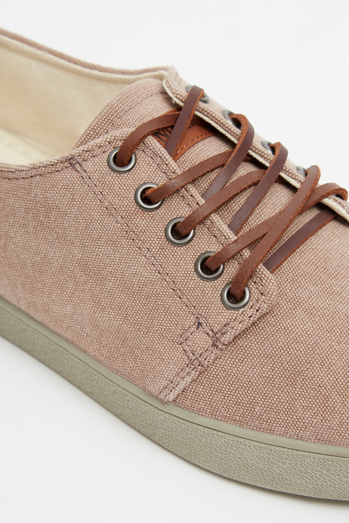 HIGBY CANVAS FUDGE