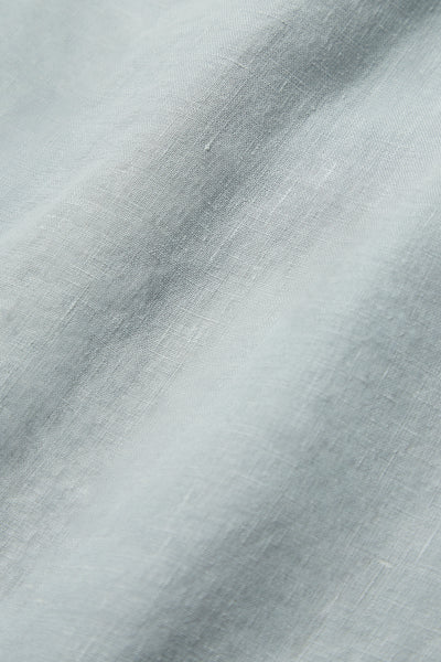 LIGHT BLUE LINEN BOXY SHIRT