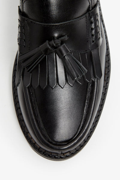 MODENA LEATHER TASSEL BLACK