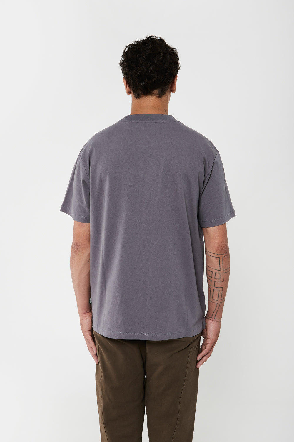 SLATE EMILIO TEE