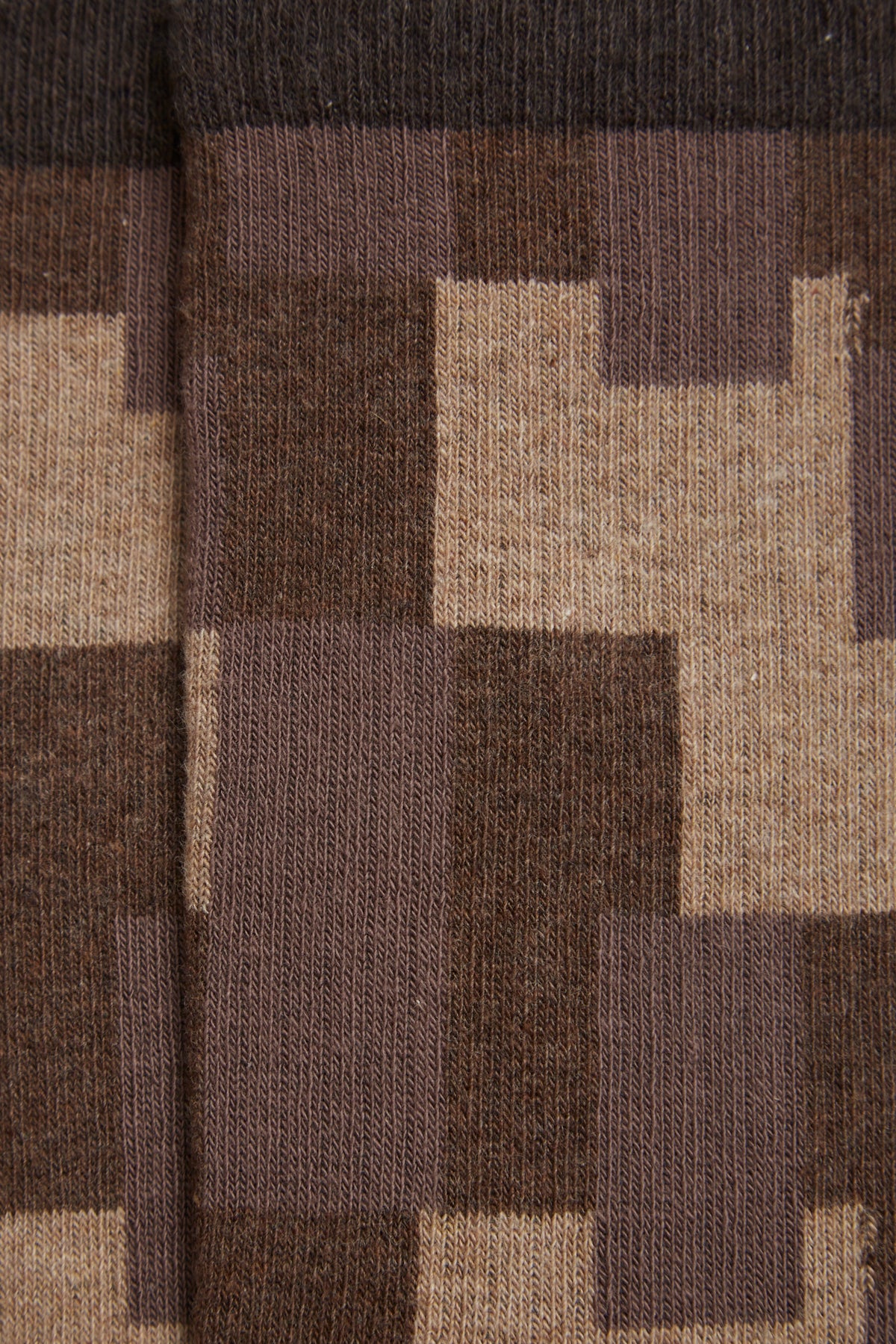 PERFORMANCE MULTI-BROWN