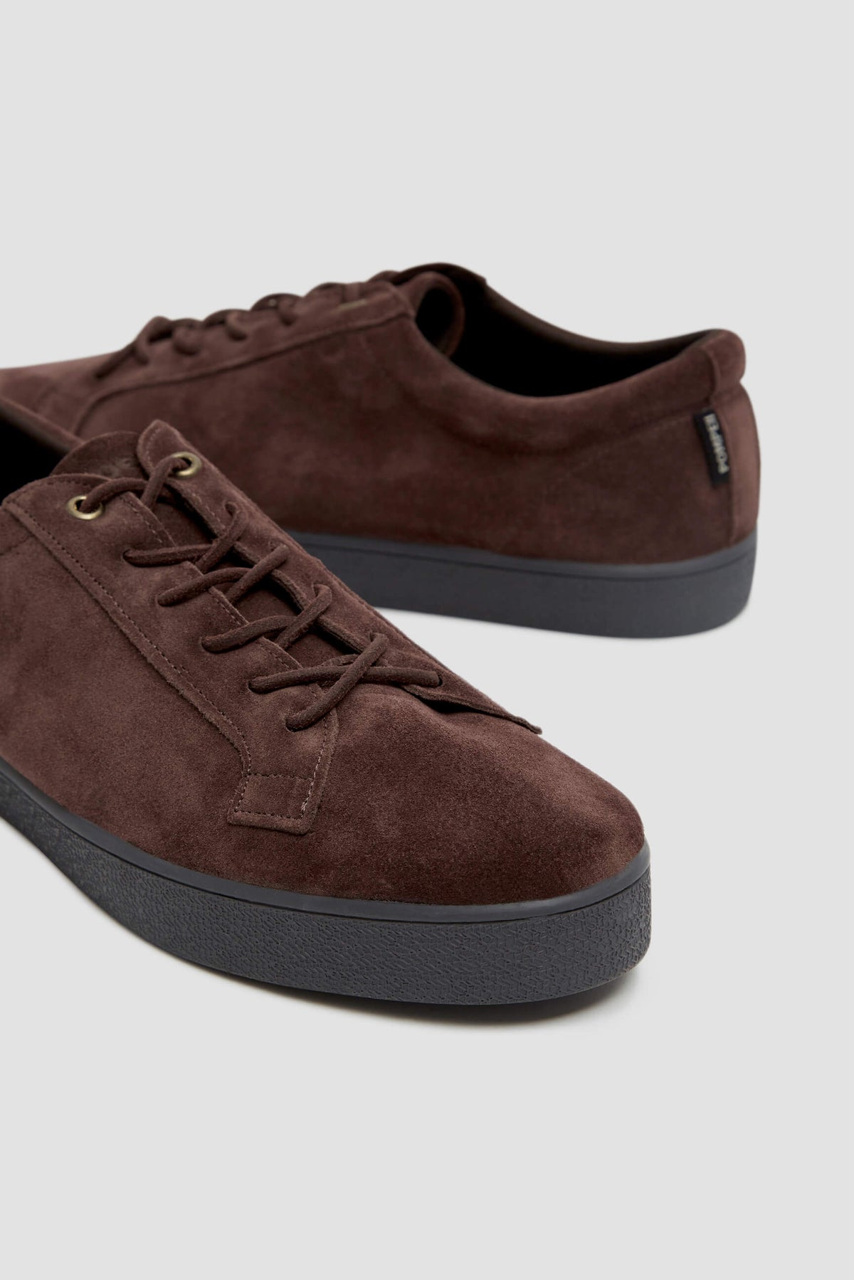 EGRET SUEDE HYDRO ROAST
