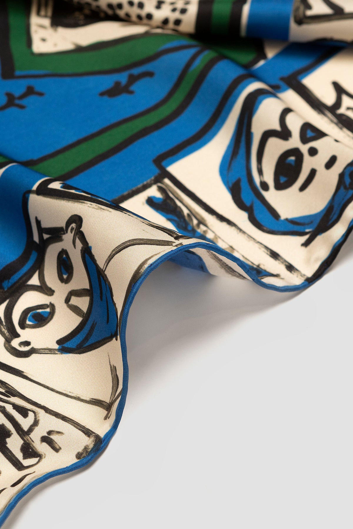 THE POMPEII X CABINET PRINTED SCARF