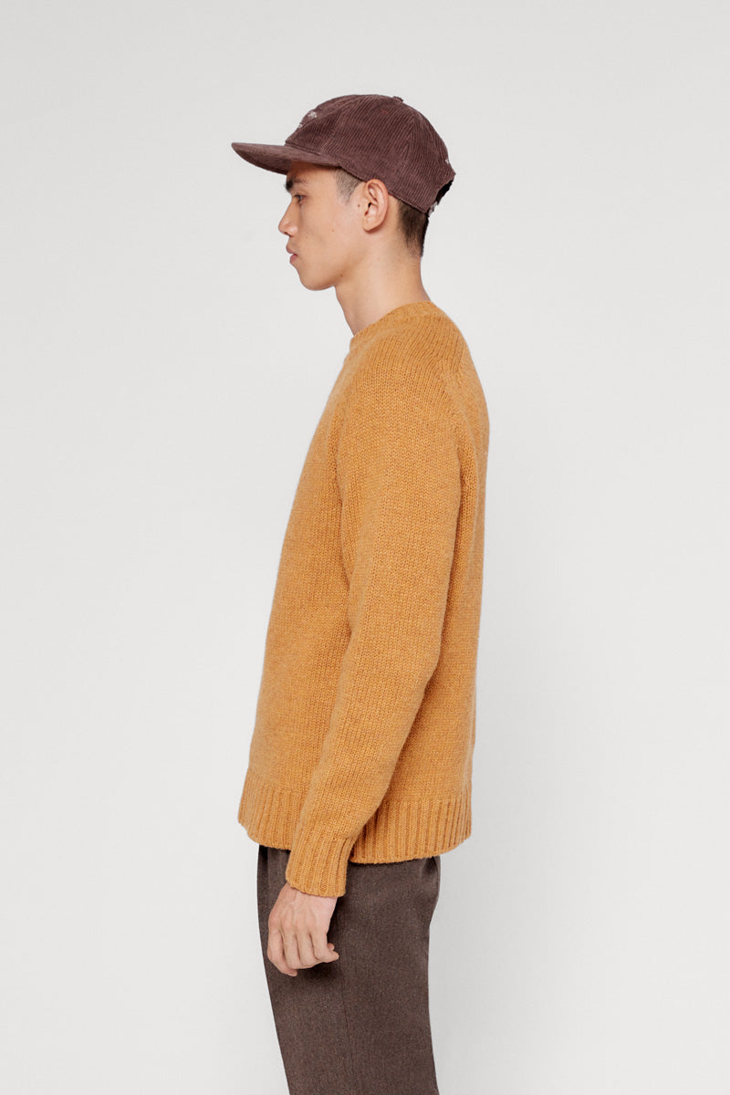 SOLERO CREW NECK SWEATER